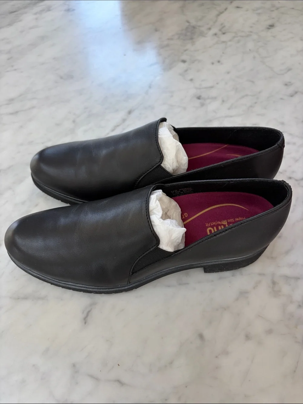 Munro Kam Black Slip-On Leather Loafers